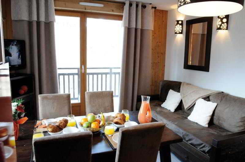 Residence Les Fermes - Lagrange Prestige 圣热尔韦莱班 外观 照片